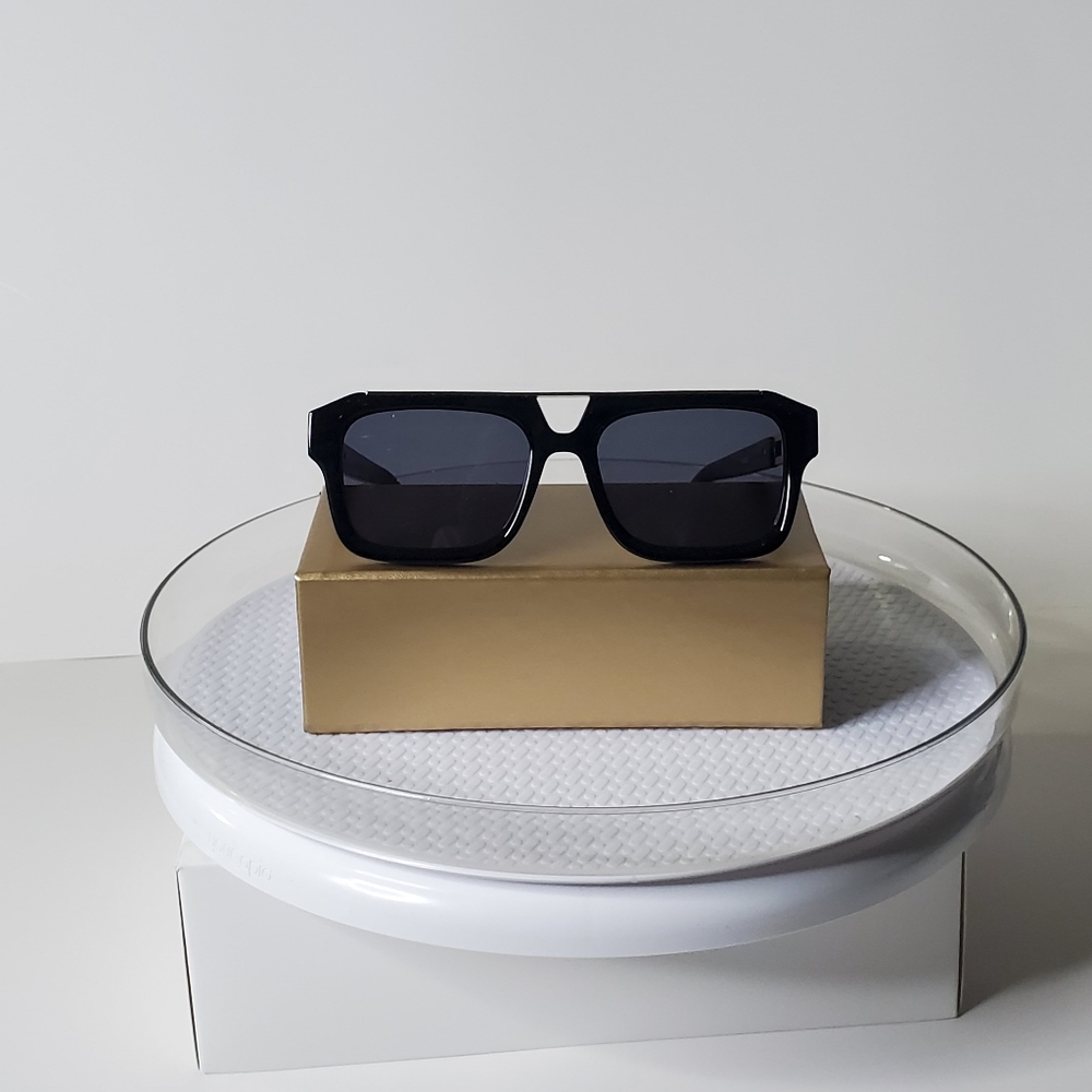 Stylish Black Sunglasses